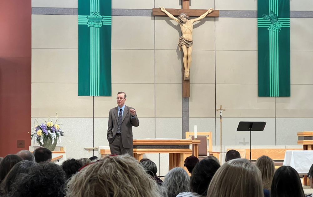 Tom Quinlan speaks to educators at the 2025 East Convocation.